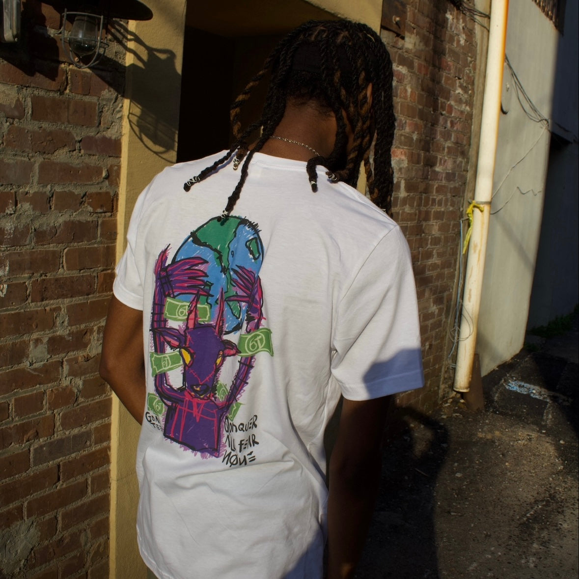 CONQUER THE WRLD TEE
